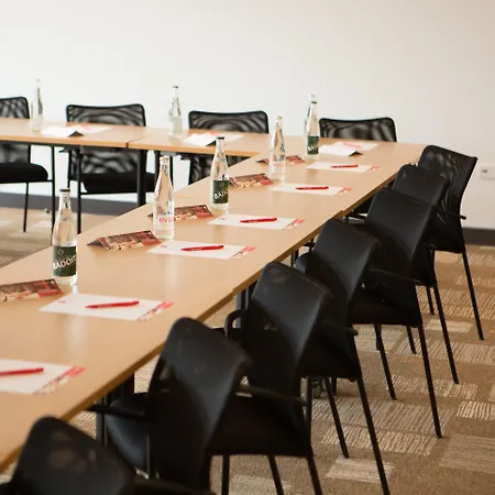 Hotel Ibis La Glacerie Cherbourg-en-Cotentin