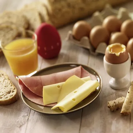 Ibis La Glacerie Hotel