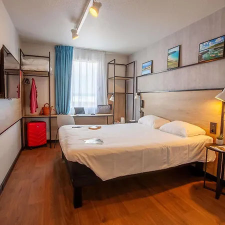 Hotel Ibis La Glacerie 3*