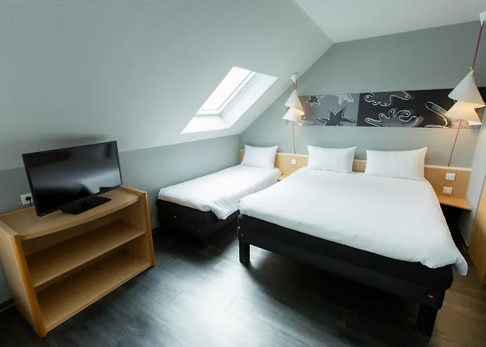 酒店 宜必思瑟堡拉格拉斯里酒店 瑟堡