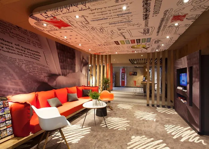 Hotel Ibis La Glacerie 3*