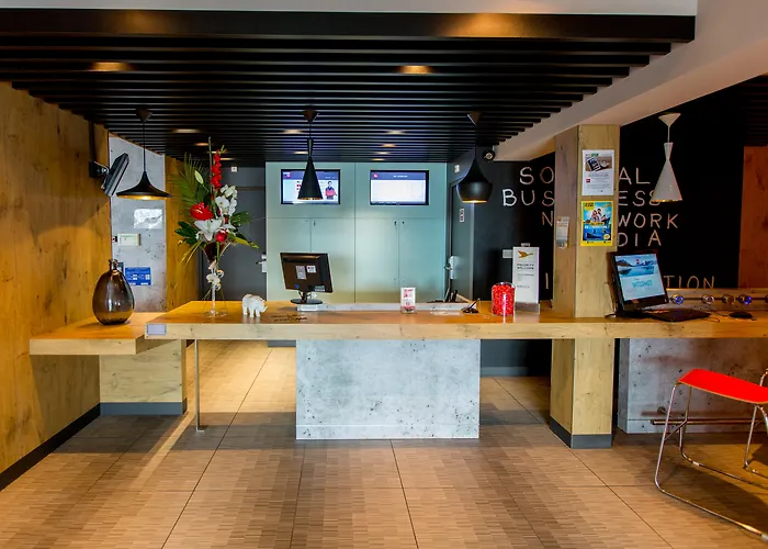 酒店 宜必思瑟堡拉格拉斯里酒店