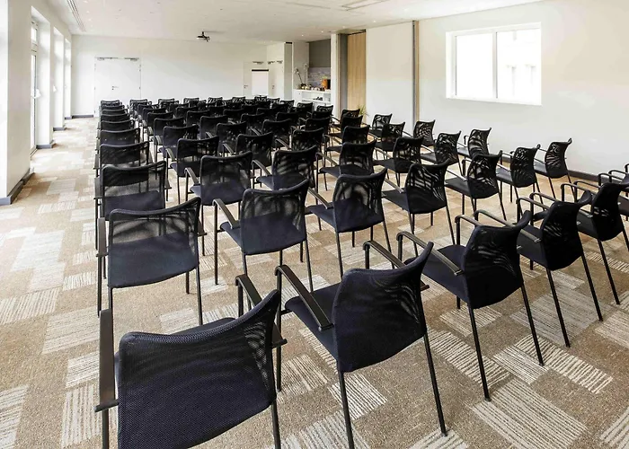 Ibis La Glacerie Hotel